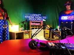 Avatar of I Don't Know How To Podcast PODCAST presents