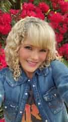 Avatar of Lisa Hanks