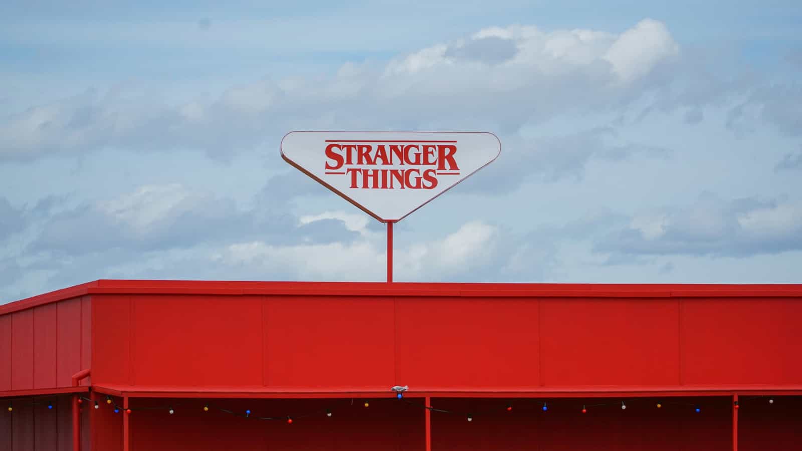circle cover for StrangerThings- Step into the Upside Down with fellow Stranger Things fans! This Circle is your hub for discussing episodes, sharing reactions, fan theories, memes, best clips, and everything Hawkins. All Hawkin-ers, Demogorgons, and Eggo lovers welcome—let’s get stranger together!