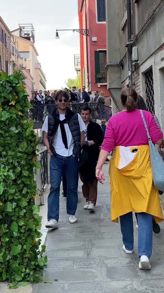 Cover for Italian VS English prank viral venice funnyvideos bushman 66395 #america