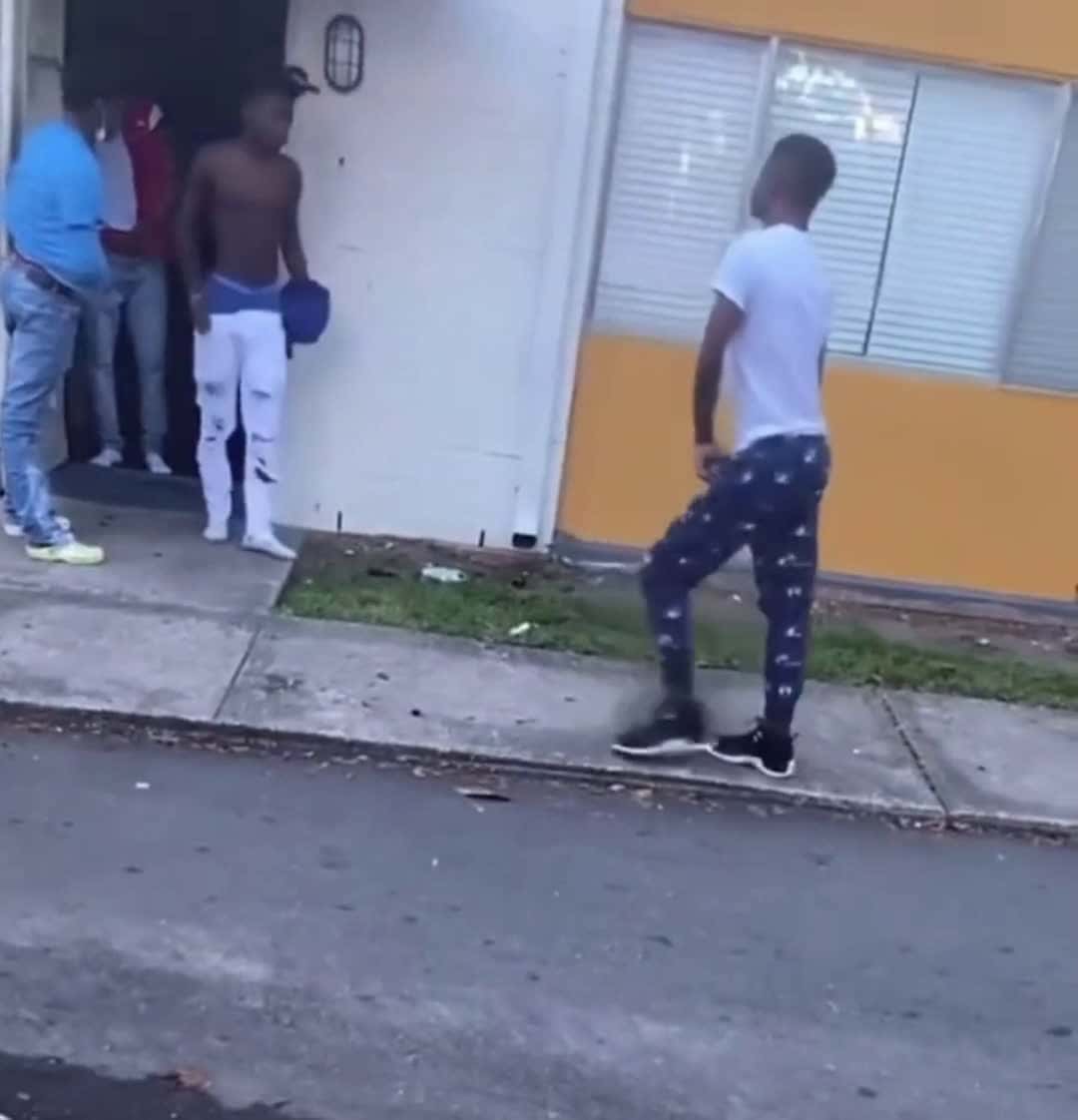 Cover for Bet he want put his hands on a female again #fight #fightcam #scoopz 