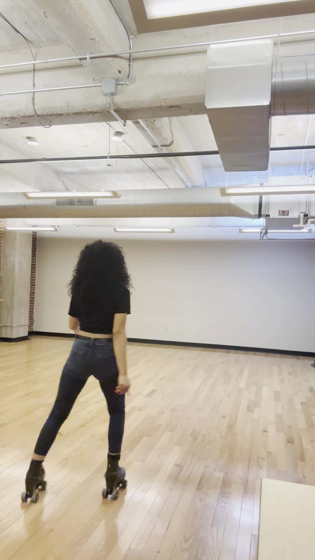 Cover for Learning how to skate !!!  #skating #rollerskating #rollerskater  #sexy  #hot  #blackskater  #cute  #fyp  #explore  #explorepage  #foryou  #foryoupage  #dance  #sexydance