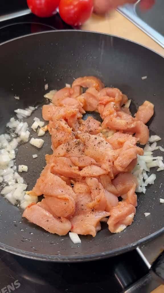 Cover for EASY chicken PASTA  -lecker einfach  schnell   EasyRecipe tagesrezept healthylife 80854 #america