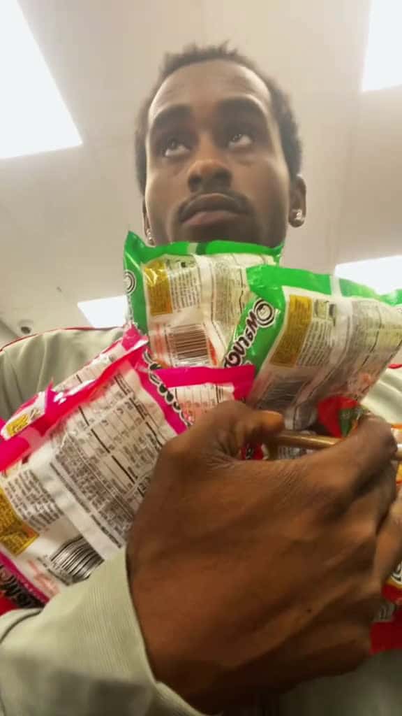 Cover for Maaaane Ik dis nga didn’t jus try ta juice me gang lmaooo!!! I learned quick math offa trappin boy you can’t play me rookie 🫠🌲 #NotForEverybody #fyp #mustwatch #explore #loops #noodletok  created by TellyVision 🌲 with TellyVisi...