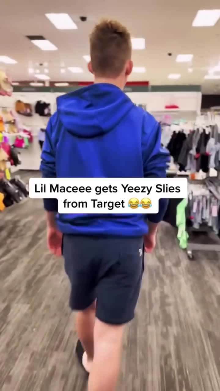 Cover for Lil Maceee gets fake Yeezy slides bro got exposed