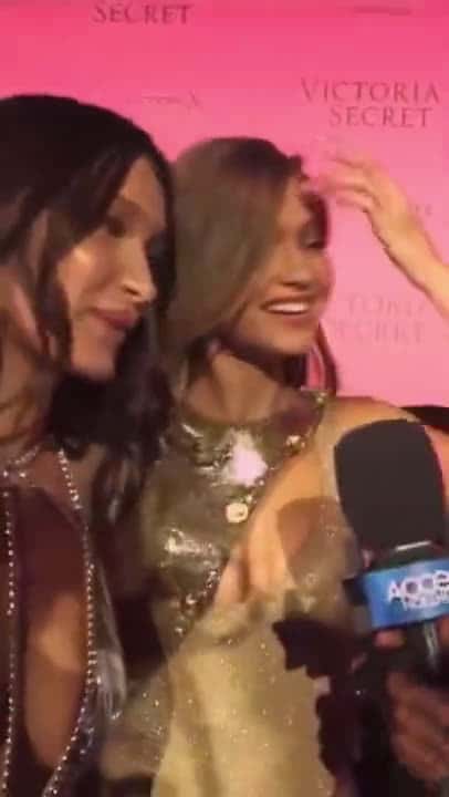 Cover for The Best Sister Duo tiktok stylesvogue