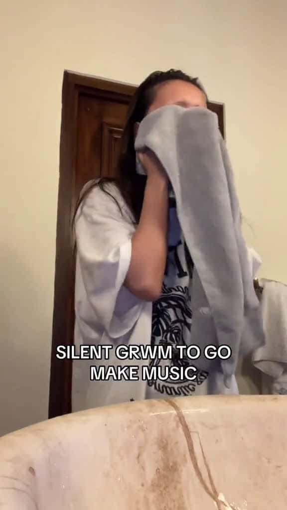 Cover for SILENT GRWM w Rom nd US 71937 #american