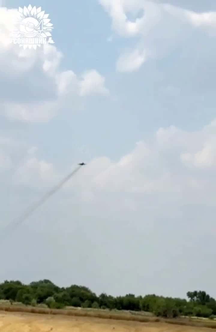 Cover for Ukrainian MiG-29 launches HARM missile on Zaporizhia front! 💥 #Ukraine #MiG29 #Zaporizhia #HARM