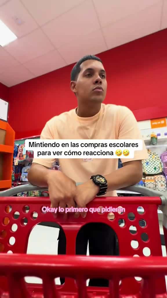 Cover for No supero el final 🤣🤣 #fyp #parati #viral  created by LaFamiliaGomes❤️ with Nico’s Old Disney Swing Jazz