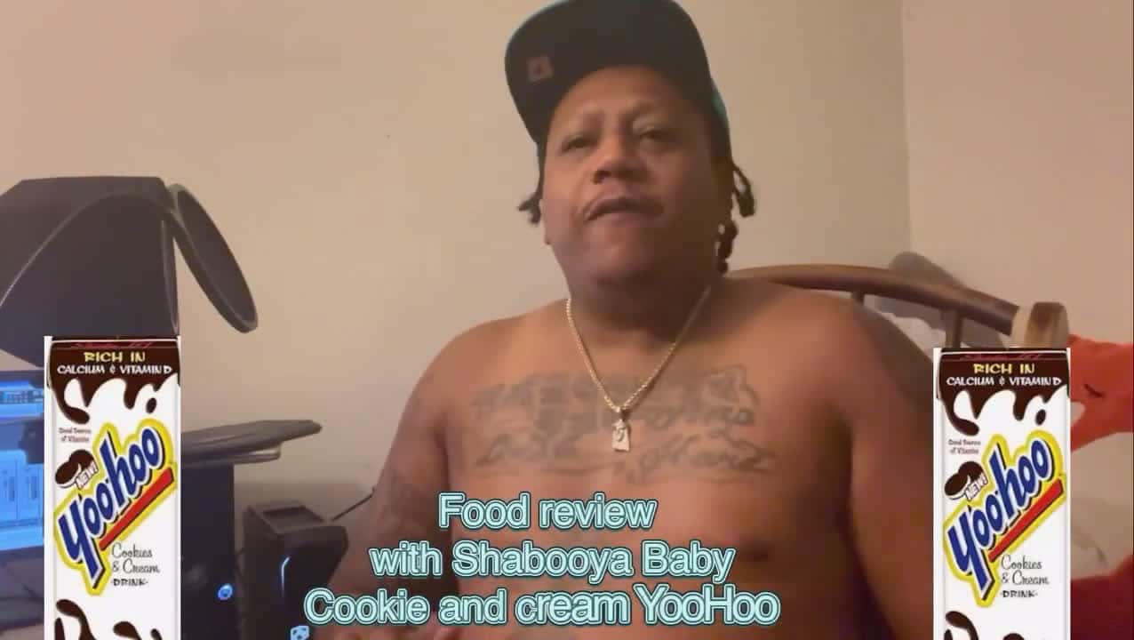 Cover for Food review cookie and cream YooHoo
