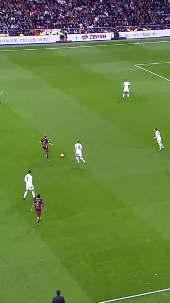 Cover for ANDR8S LALIGAEASPORTS LALIGAHistory DeportesEn ELCLSICO Bara #foryou, #viralvideo, #Trend, #sport, #football, #storytime, #fyp, #scoopzreels