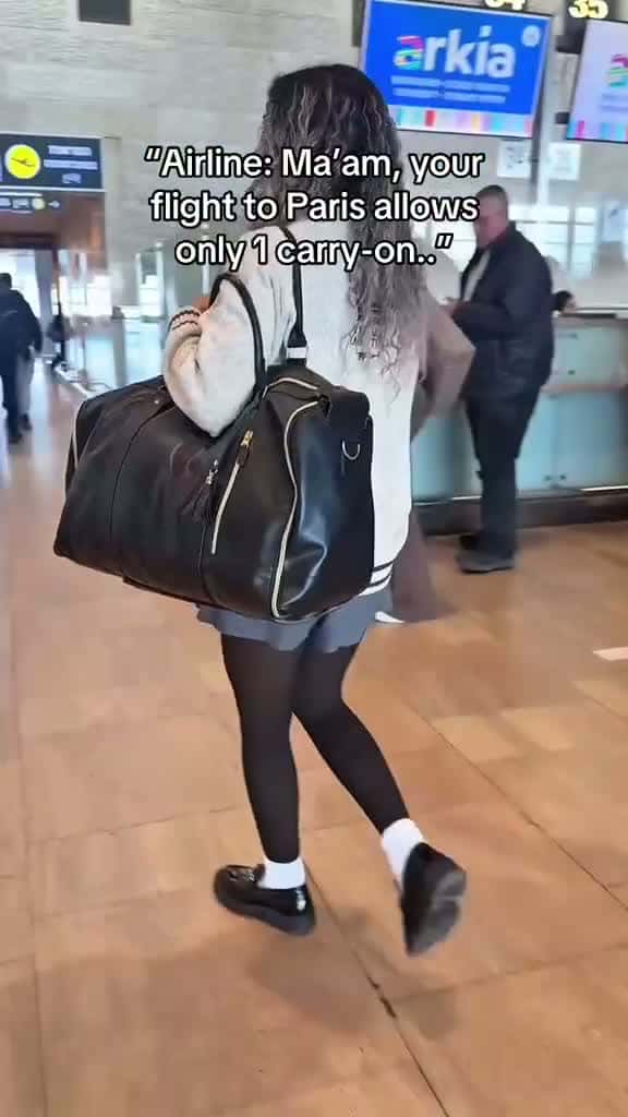 Cover for I saved so much money with this bag        dufflebag  luggage  bags  travelbag  girlythings  travelhacks  traveltips  dufflebag  carryon  girlstravel  travelbags  75327 #Scoopz #LifeDrama #FavMovieClip #CaughtOnCamera