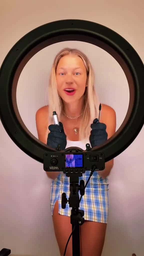 Cover for New trend? #good4u @livbedumb #viral  #scoopz  #makeup 