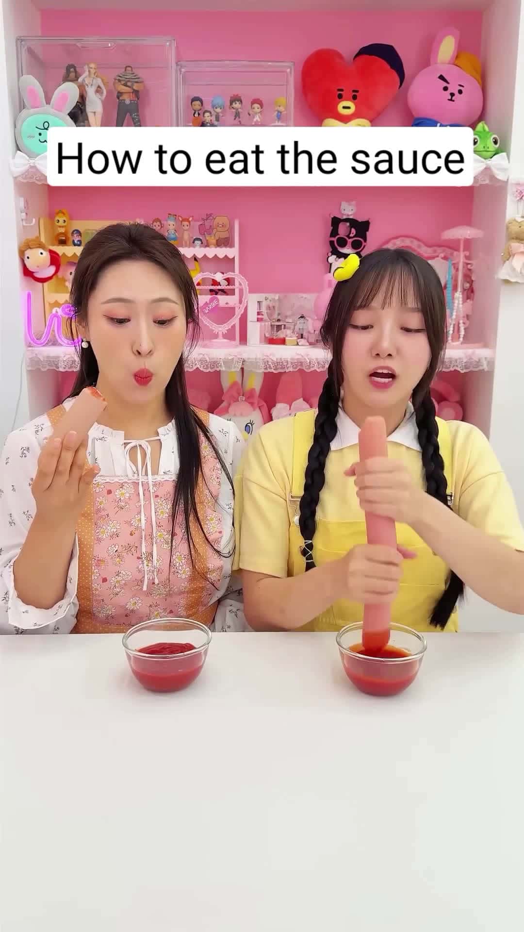 Cover for How to eat the sauce #funny  #familyfun #viral #trnding #usa #foryou 