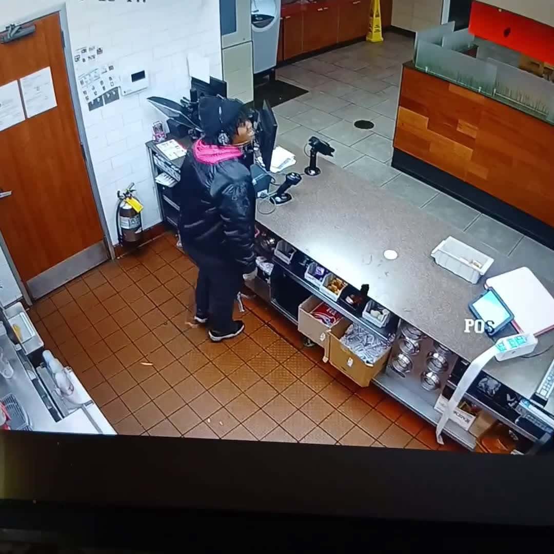 Cover for @Wendys employee  convicted felon pulls a gun on customers ....  #truecrimestories @Wendys #wendys  #truecrime#CNN#wtvz21#lawandcrime #smokingGun#crimeonline# Raleighnews#wkrc#Lexingtonharold