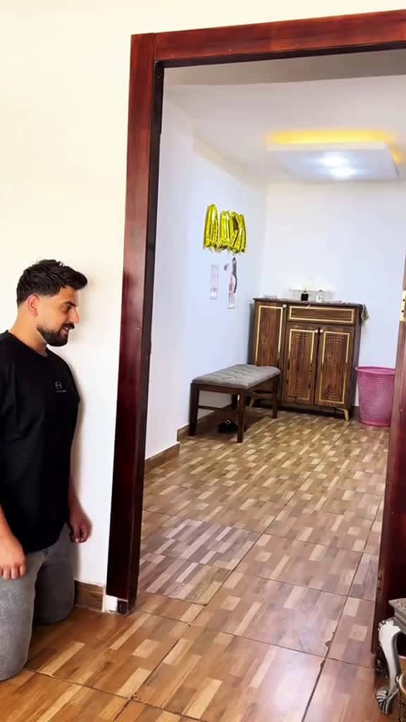 Cover for scare scarepranks scarytiktoks funny funnyvideos fyp fyp viral couple 17934 #trending