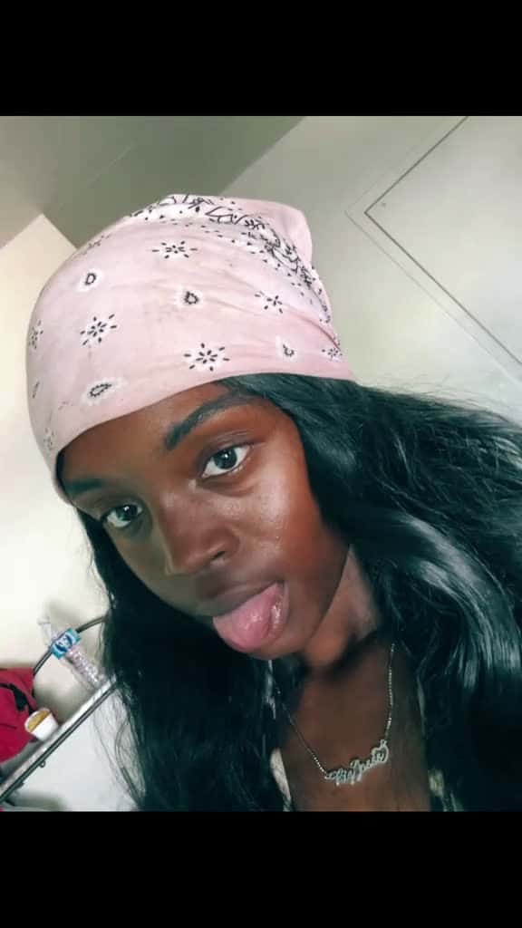 Cover for I got low self esteem but some days I feel pretty in my own skin 🫩🤍 created by TheRealJeeey💋| ContentCreator with Romaine21’s original sound