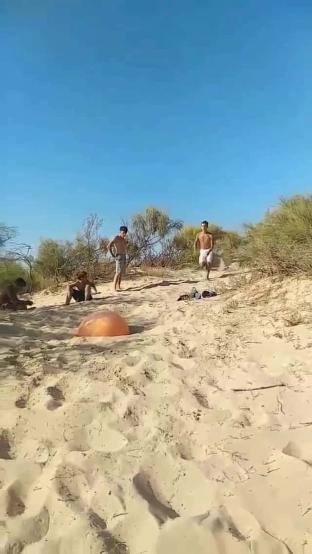 Cover for #CaughtOnCamera Fun on the beach Follow @idiotsgettinghurt for more (@claudio_urn @allfails). 