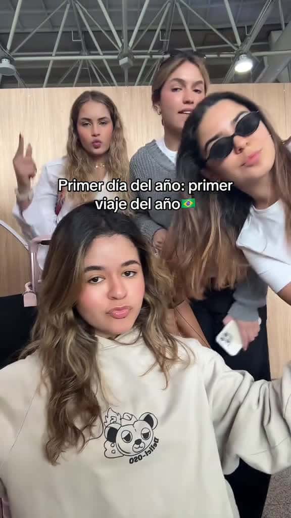 Cover for Brazil te amo So Paulo vamos todas por ti ya se est acabando el viaje pero que me 64389 #shortvideos