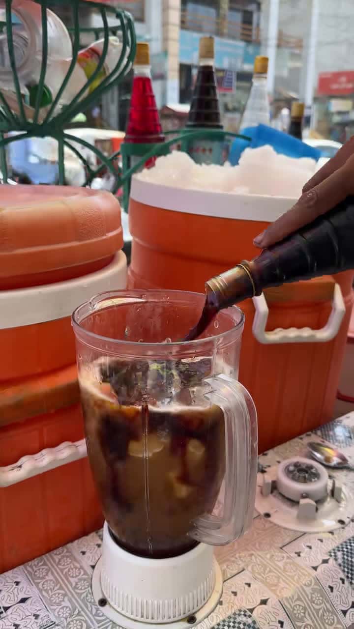 Cover for #OddlySatisfying Refreshing and cold summer drink 😋