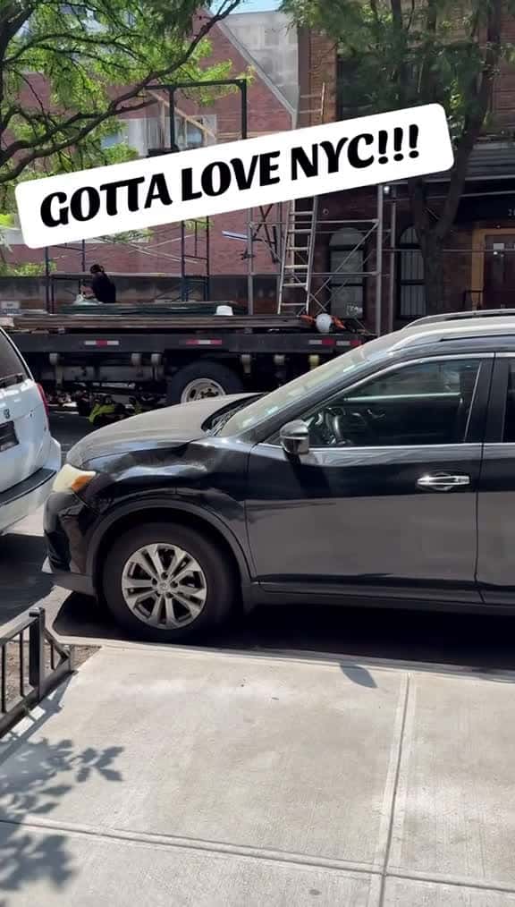 Cover for LOVE MY NYC 🫶🏽#fypp #NYC #nyclife #itshot #itshotoutside #takingabreak #lunchtime #constructionlife #constructionworker #heatwave #nyctiktok #toohot #cooldown  created by bryant.mata with bryant.mata’s original sound