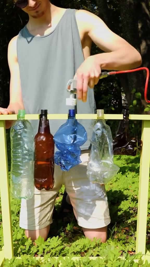 Cover for Extiende tu verano con manualidades de botellas recicladas  Salva al planeta y di 75470 #american