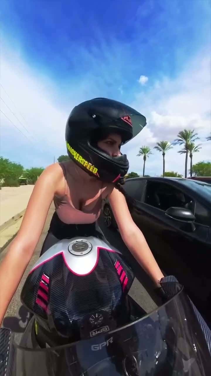 Cover for I think i played it off guys😭 #bikegirl #biker #caughtoncamera #viral #viralvideo #trending #fyp #foryou 