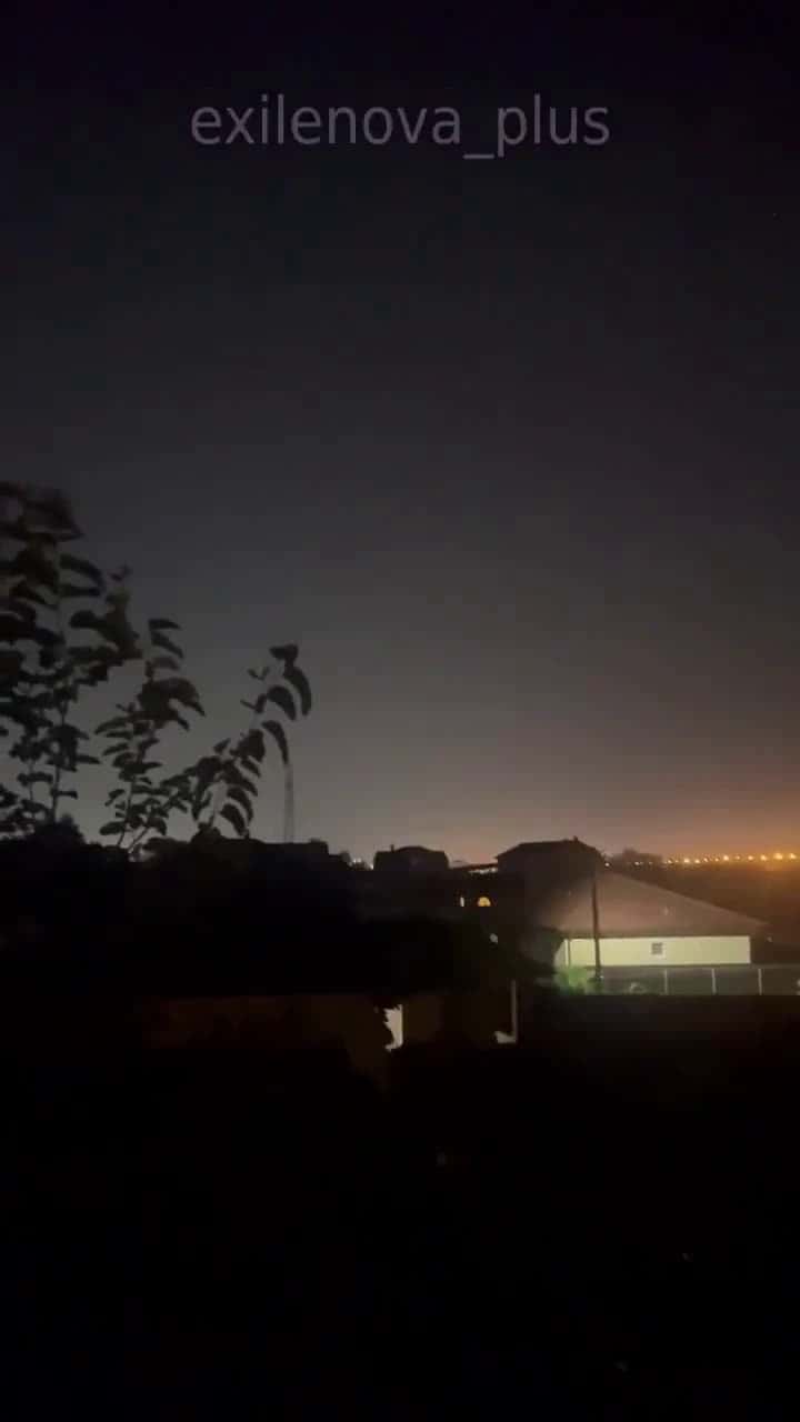 Cover for Ukrainian drone strikes reported in Voronezh! 🚨 #Ukraine #Voronezh #UAV #BreakingNews
