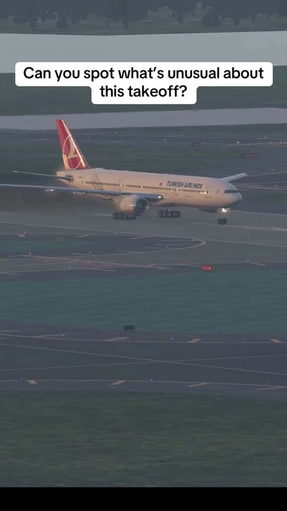 Cover for Can you spot what s unusual about this takeoff flightsim aviationlovers planespotting airp 12238 #us