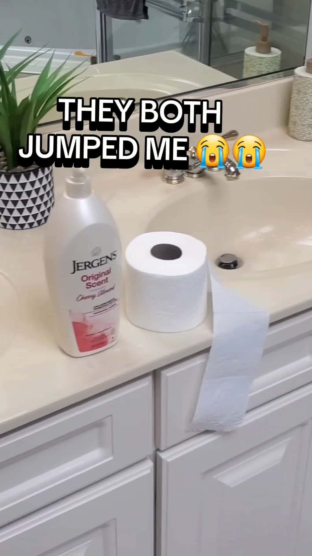 Cover for I just came in to wash my hands… now I need therapy 😳#funnyskits #relatablecomedy #viralvideo #funnyvideo #povcomedy