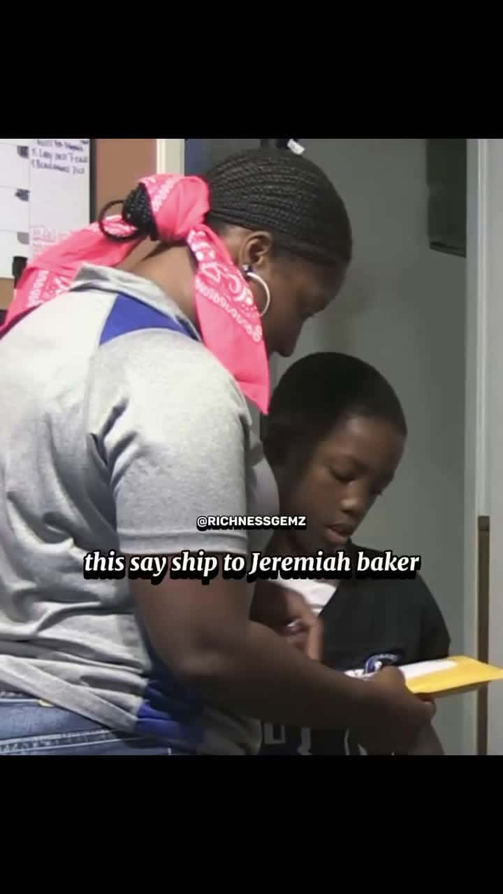 Cover for #UnpopularOpinion Mom pranks kid on 8th birthday. ❤️