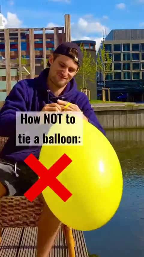Cover for BEST balloon life hack ever Come back tomorrow for another epic life hack LifeHack balloon 90470 #Scoopz #LifeDrama #FavMovieClip #CaughtOnCamera
