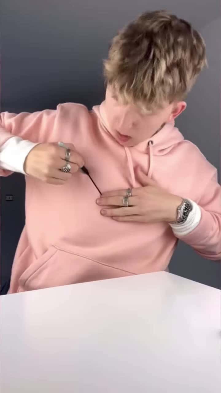 Cover for FUNNY MAGIC TRICK FAILS 😱😂  #reels
