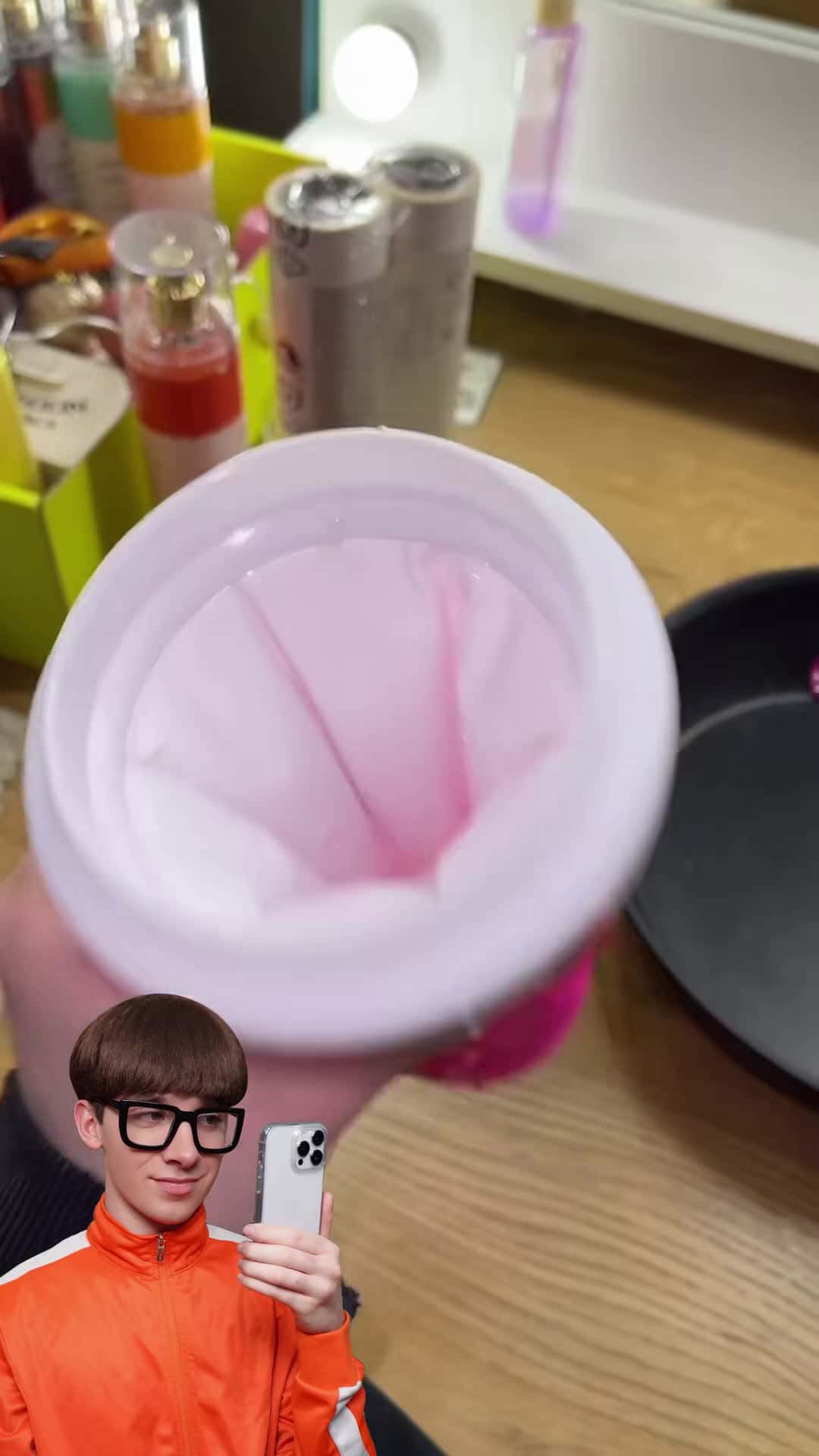 Cover for _Instant slushy maker