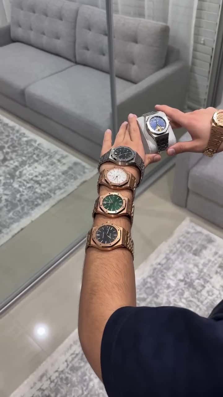 Cover for Which one you going for?👀 DM US NOW‼️#ap #audemarspiguet  #watchcollection 