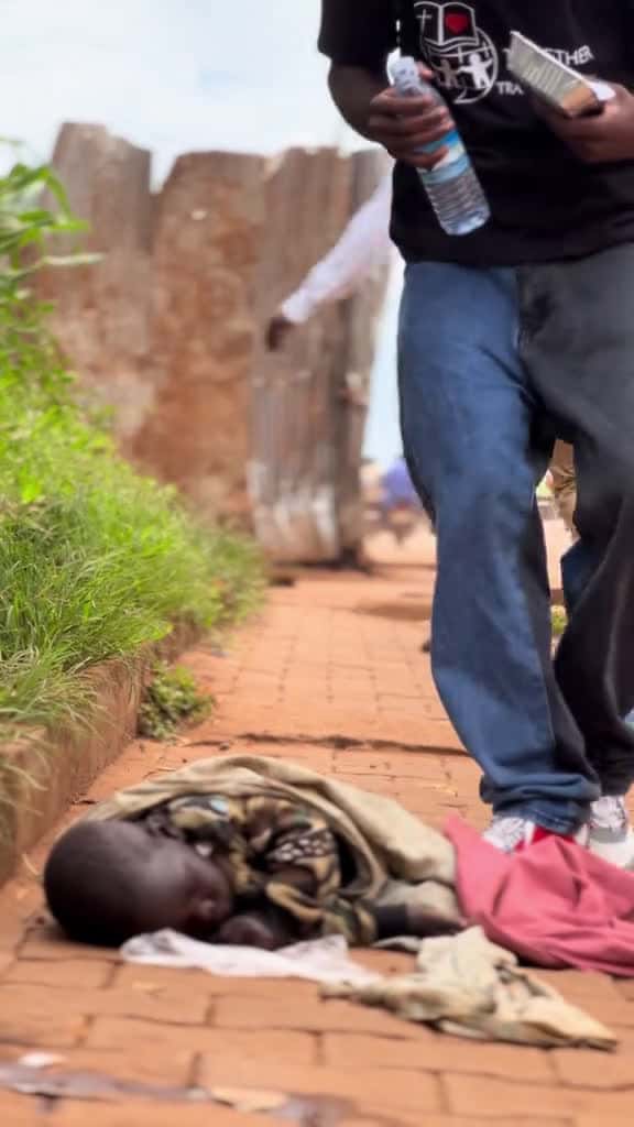 Cover for Heart breaking fyp kindness kids food youngsbn uganda 45189 #trending