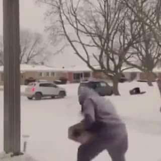 Cover for Porch pirate gets confronted by homeowner with 🔫 this is why you should never steal #fyp