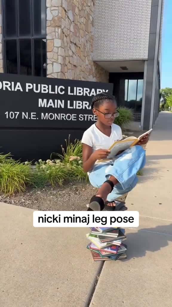 Cover for nicki minaj leg pose #afrobeats #nigeriantiktok #haitiantiktok  created by Boni Faas with Boni Faas’s CONDO