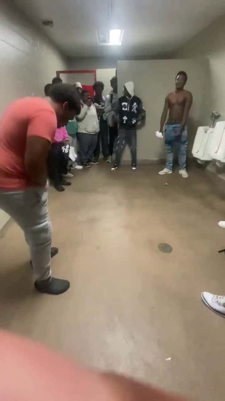 Cover for Boys pulls up in the toilet room for an argument in the mid class for talking sh*t and started throwing hands on each other and ends up getting beat up by bully