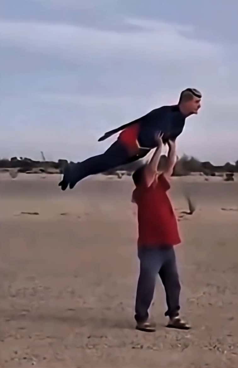 Cover for (SO COOL) Radio-controlled Superman 