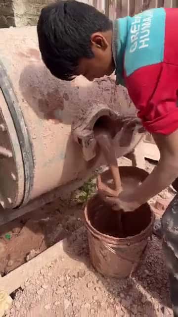 Cover for How small flowerpots are made  #FavMovieClip