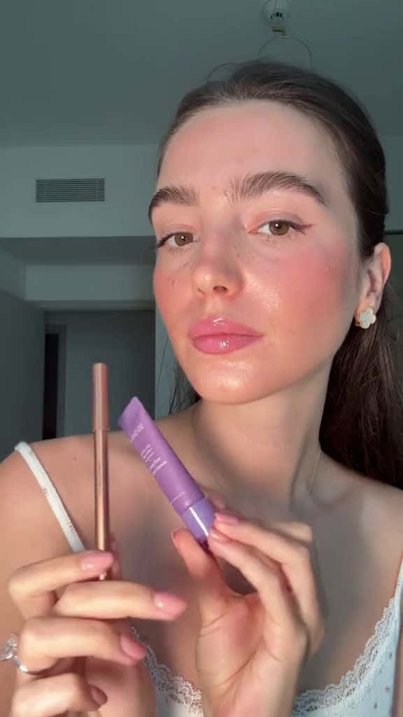 Cover for Juicy natural lip combo  makeup makeuptutorial lipcombo naturalbeauty 76294 #shortvideosscoopz