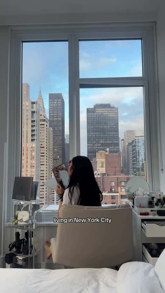 Cover for Another 9-5 day vlog heyteanyc and Pret A Manger  nyc dayinmylife nyclife aesthet 78142 #us
