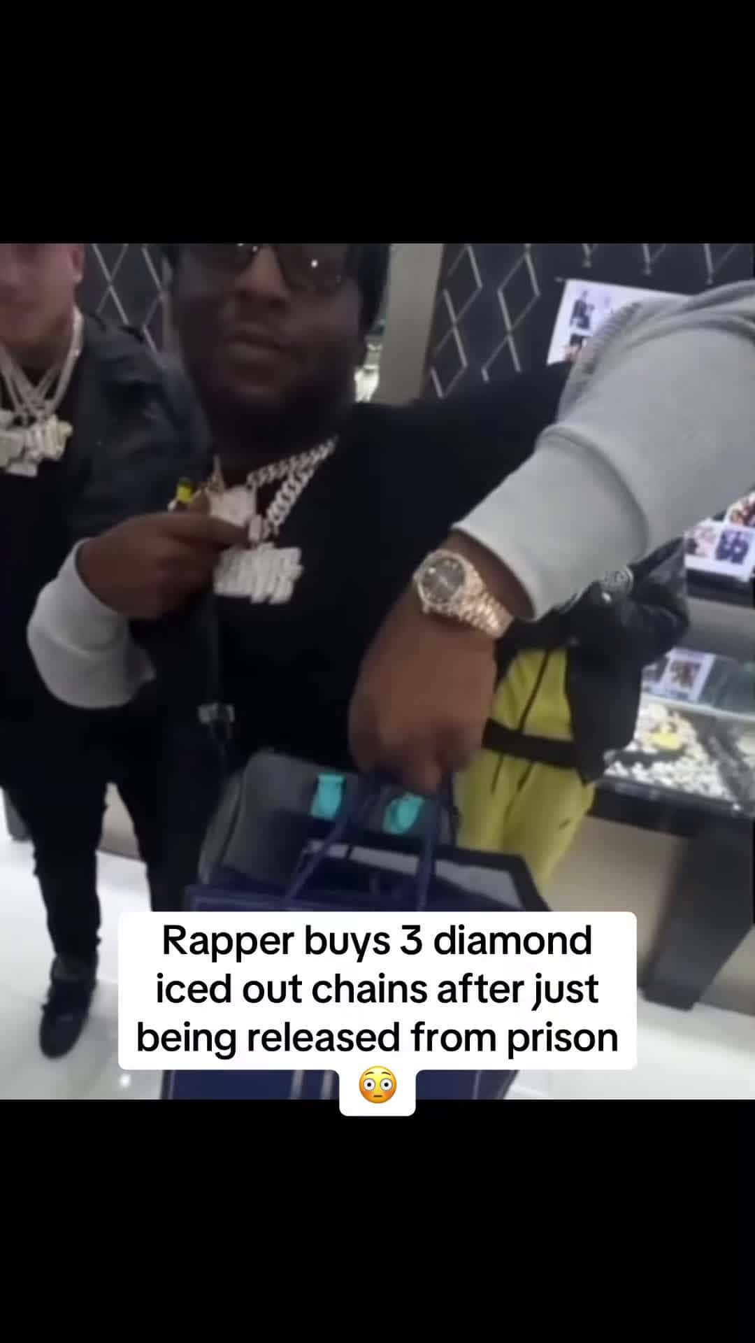 Cover for viralvideo money youtubeshorts explore diamond foryou