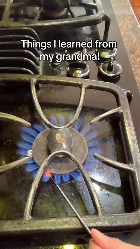 Cover for This is brilliant life hack - Easy at home tips and tricks for watering and caring for you 06750 #america