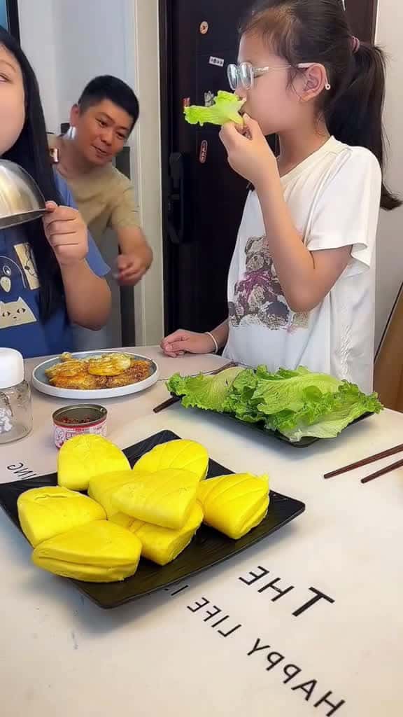 Cover for foodtiktok mukbang amsr food 12526 #trending