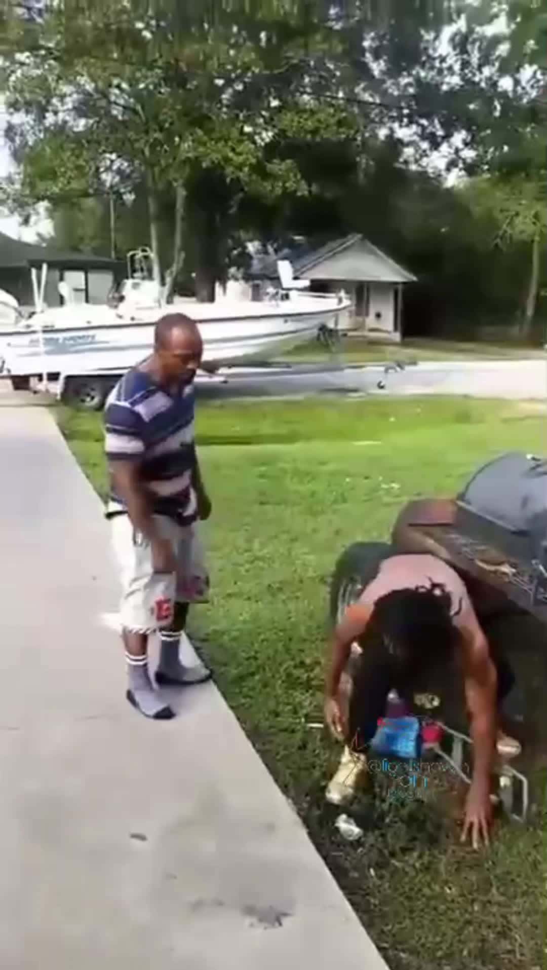 Cover for Legitimate fight 🫡Don't mess with dudes wearing ecko shorts and slides.#foryoupage #follow #foryou#scoopz #fyp#caughtoncamera #trending#follow 