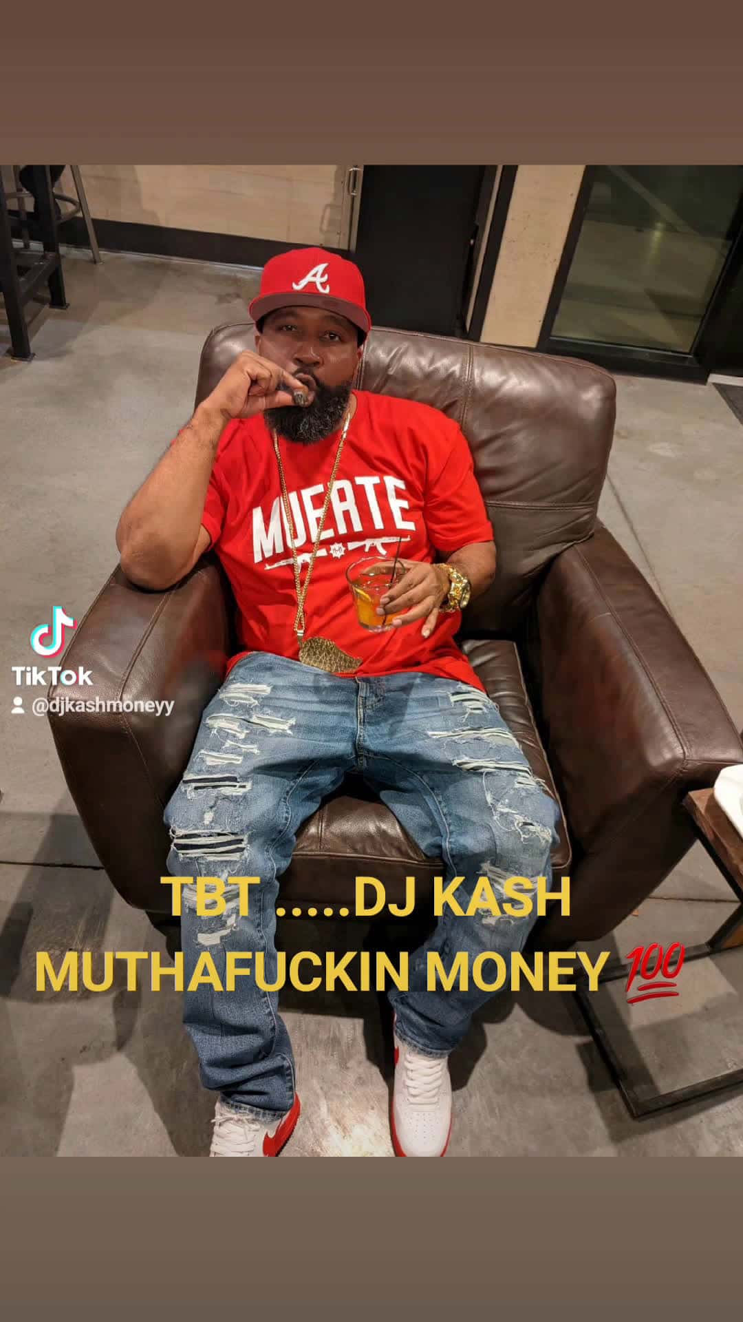 Cover for DJ KASH MUTHAFUCKIN MONEY💯💪🏿💪🏿