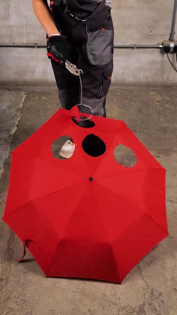 Cover for It’s like sitting on a cloud with this DIY bubble chair 😍 #craft #decor #diy #cement #chair #comfort #fyp  created by 5-Minute Crafts with Mayur Suresh Dongre’s Pop Fashion Upbeat