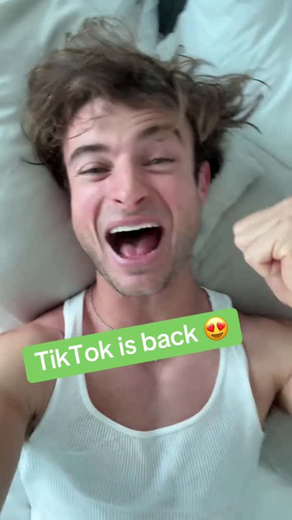 Cover for TikTok is back! 😍